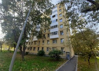 Продам 2-ком. квартиру, 42.4 м2, Москва, улица Верземнека, 1, метро Рижская