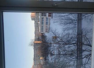 Продаю 2-ком. квартиру, 45.3 м2, Магадан, улица Берзина, 7А