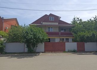 Дом на продажу, 184 м2, Ставропольский край, Центральная улица