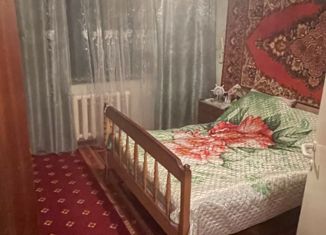 Продажа 2-ком. квартиры, 60 м2, Зерноград, улица Ерёмина, 5