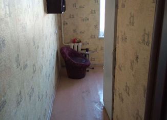 Продаю 2-ком. квартиру, 41 м2, Екатеринбург, улица Прониной, 30, улица Прониной