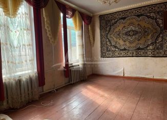 Продам 2-ком. квартиру, 42 м2, Георгиевск, Октябрьская улица, 75