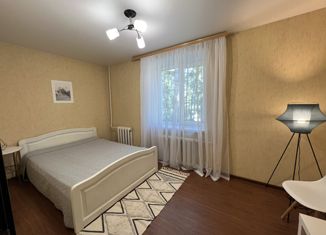 Трехкомнатная квартира на продажу, 54 м2, Сергиев Посад, Новоугличское шоссе, 80А