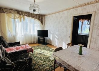 3-ком. квартира на продажу, 52 м2, Оленегорск, Строительная улица, 33