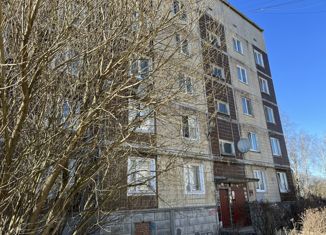 Продаю двухкомнатную квартиру, 56.7 м2, посёлок Торфяное, посёлок Торфяное, 44