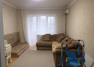 Продам трехкомнатную квартиру, 60.8 м2, станица Курская, Балтийская улица, 38