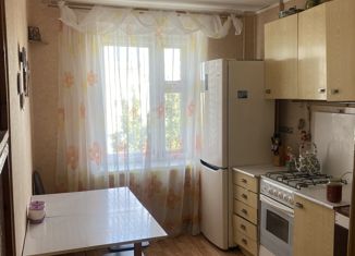 3-ком. квартира на продажу, 61 м2, Волгоград, Удмуртская улица, 71, Красноармейский район