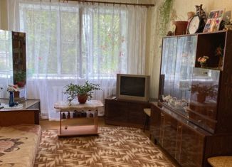 Продается 2-ком. квартира, 44.2 м2, Старая Русса, Александровская улица, 30А