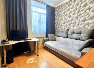 Продам 2-комнатную квартиру, 35.5 м2, Малоярославец, улица Радищева, 10