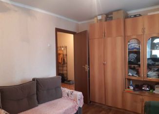 Продаю двухкомнатную квартиру, 38 м2, Карачаево-Черкесия, улица Калантаевского, 37