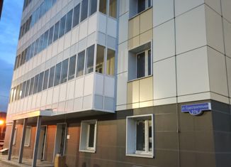 Продаю однокомнатную квартиру, 43 м2, Красноярск, Прибойная улица, 37с2