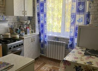 Продам 2-комнатную квартиру, 46 м2, Псковская область, Автозаводская улица, 1А