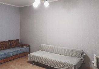 Продается 4-комнатная квартира, 69 м2, Стрежевой, микрорайон 3ГГ, 63