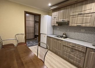 2-комнатная квартира в аренду, 60 м2, Великие Луки, проспект Гагарина, 139