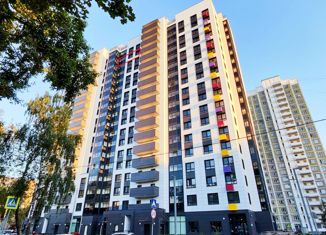 Продам трехкомнатную квартиру, 70 м2, Москва, улица Молодцова, 25к1, улица Молодцова