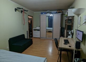 1-комнатная квартира на продажу, 33 м2, Москва, Новоясеневский проспект, 14к2, метро Ясенево