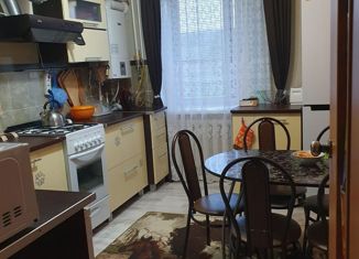 Продается 3-комнатная квартира, 65.2 м2, село Упорово, улица Крупской, 2Б
