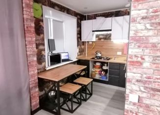 Продам трехкомнатную квартиру, 55 м2, Кольчугино, улица Дружбы, 15