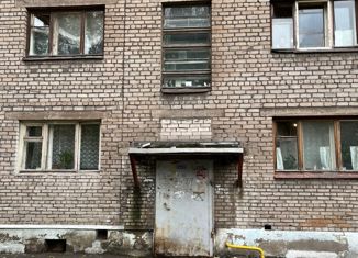 Продам комнату, 33 м2, Череповец, улица Мира, 13