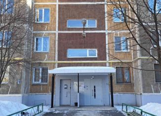 Продам трехкомнатную квартиру, 68 м2, Челябинская область, Сиреневый проезд, 36