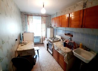 Продажа 2-ком. квартиры, 52 м2, Йошкар-Ола, улица Подольских Курсантов, 20, 4-й микрорайон