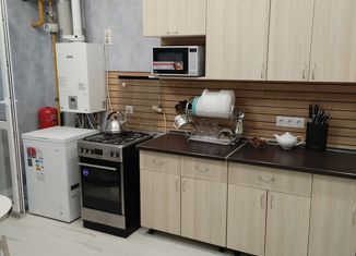 Продаю двухкомнатную квартиру, 55.7 м2, посёлок городского типа Смышляевка, Московское шоссе, 24-й километр, 9с9