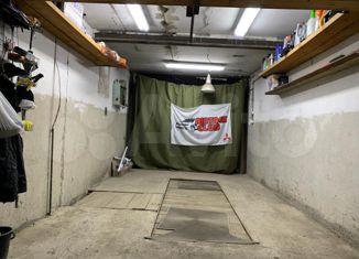 Продаю гараж, 36 м2, Красноярск, жилой район Солнечный, улица 40 лет Победы, 30