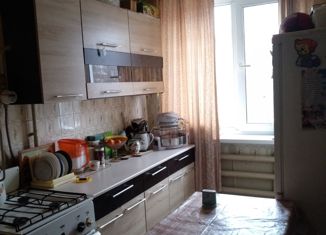 Продажа двухкомнатной квартиры, 45 м2, Нижний Новгород, улица Политбойцов, 10