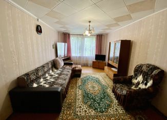 3-комнатная квартира на продажу, 60 м2, посёлок городского типа Оричи, улица Степана Халтурина, 25