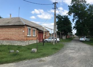 Дом на продажу, 200 м2, село Новый Батако, улица Будённого