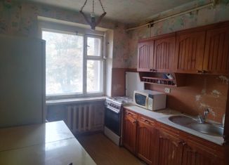 Продается 2-ком. квартира, 49 м2, Ставрополь, улица Дзержинского, 152