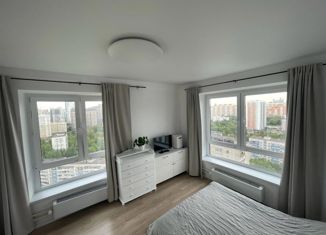 Продаю 2-ком. квартиру, 52 м2, Москва, улица Маршала Сергеева, 3, улица Маршала Сергеева