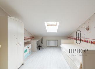 Продается 3-ком. квартира, 134.5 м2, Казань, Хороводная улица, 50, Вахитовский район