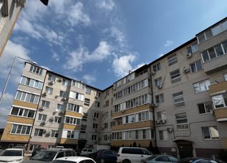 Продается однокомнатная квартира, 40.3 м2, Краснодарский край, улица Краеведа Соловьёва, 2к2