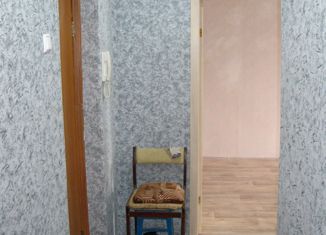Продаю двухкомнатную квартиру, 44.4 м2, Канаш, микрорайон Восточный, 8