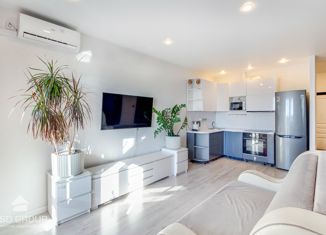 Продается однокомнатная квартира, 39.3 м2, Хабаровский край, улица Морозова Павла Леонтьевича, 97