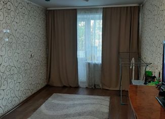 Продаю 2-ком. квартиру, 43 м2, Кемеровская область, Весенняя улица, 22