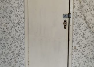 Продажа комнаты, 17.9 м2, Азнакаево, улица Ямашева, 6