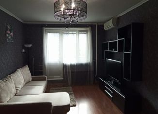 Однокомнатная квартира в аренду, 40 м2, Москва, Ленская улица, 28