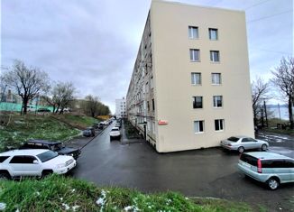 Продается трехкомнатная квартира, 62.5 м2, Петропавловск-Камчатский, улица Арсеньева, 35