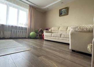 Продается 2-ком. квартира, 90 м2, Чувашия, улица Пирогова, 4к2