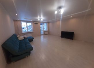 Продается 3-комнатная квартира, 90 м2, деревня Гнусино, Кооперативная улица, 10