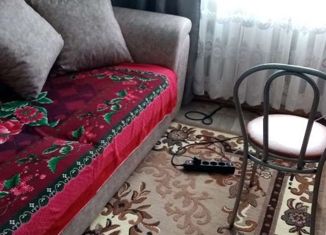 4-ком. квартира на продажу, 73.2 м2, посёлок городского типа Озёрный, Кольцевая улица, 18