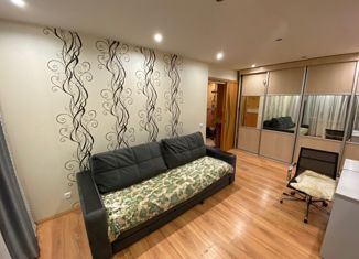 Продажа 2-комнатной квартиры, 43 м2, Екатеринбург, улица Саввы Белых, 11, улица Саввы Белых