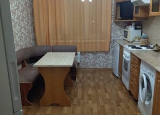 Продам 2-ком. квартиру, 64 м2, Красноярский край, улица Белинского, 36