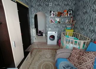 Продам 2-ком. квартиру, 23.7 м2, Курган, улица Тельмана, 4, Западный район