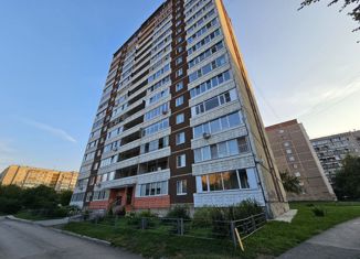 Продается 2-ком. квартира, 48 м2, Екатеринбург, улица Черепанова, 22, улица Черепанова