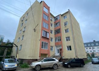 Четырехкомнатная квартира на продажу, 91.7 м2, Якутск, улица Фёдора Попова, 19/2, Губинский округ