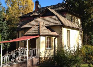 Дом на продажу, 250 м2, деревня Голиково, Лесная улица, 35