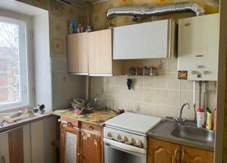 Продам трехкомнатную квартиру, 50.5 м2, город Струнино, микрорайон Дубки, 12